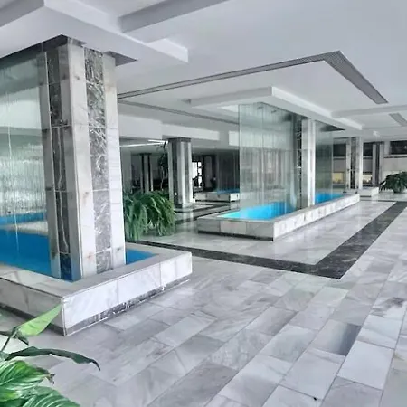 Jupiter Vistas Апартаменти *
